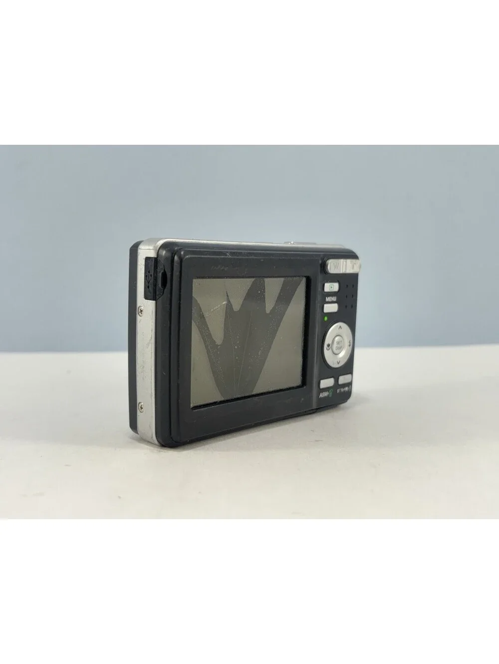 Rollei Compactline 101 10MP Digital Camera For PARTS / REPAIR Only - See Photos